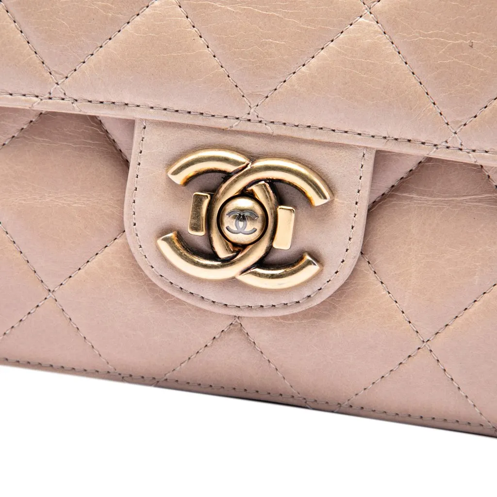 Chanel Medium Quilted Aged Calfskin Perfect Edge Flap Beige Leather Very good - Box View