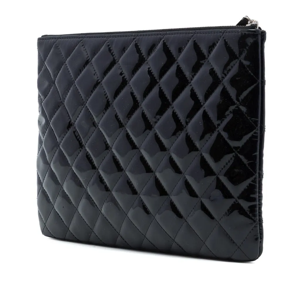 Chanel Medium Quilted Patent O Case Clutch Black Leather Very good - Back View