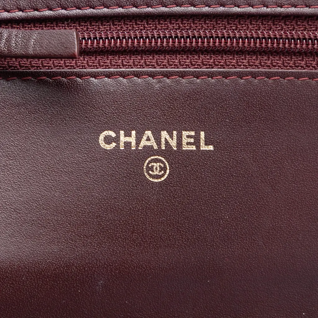 Chanel Quilted Patent Reissue 2.55 Wallet On Chain Red Leather Very good - Box View