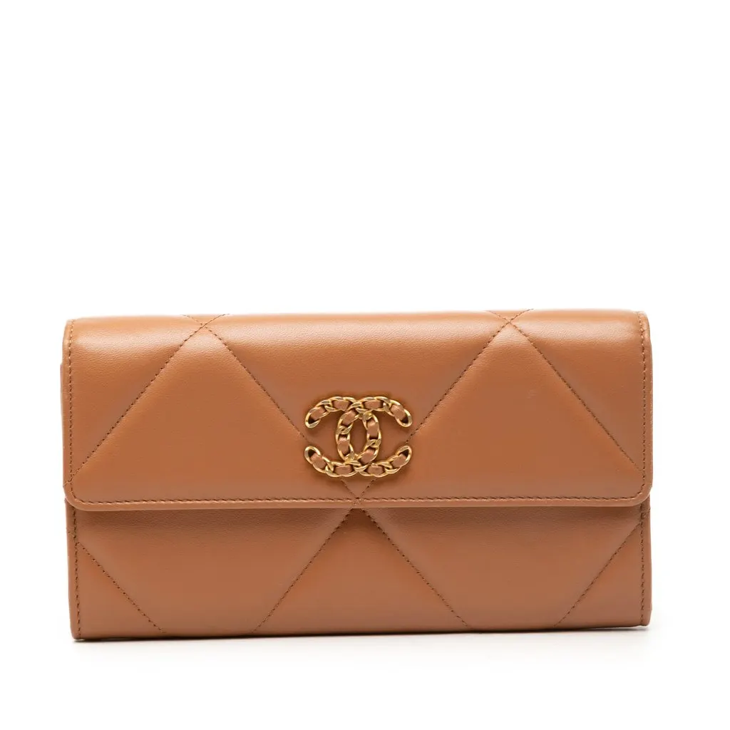 Chanel Quilted Lambskin 19 Flap Wallet Brown Leather Very good - Front View