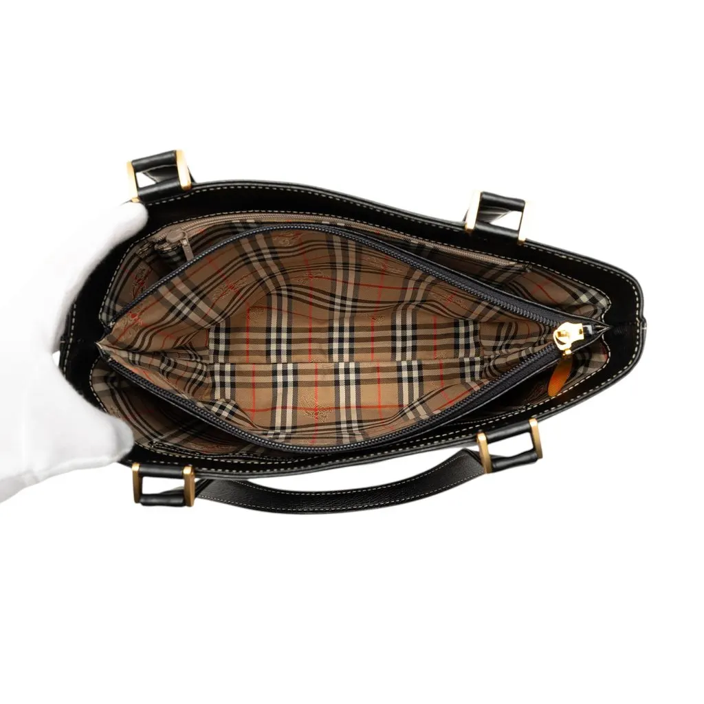 Burberry Leather Tote Black Leather Very good - Model View