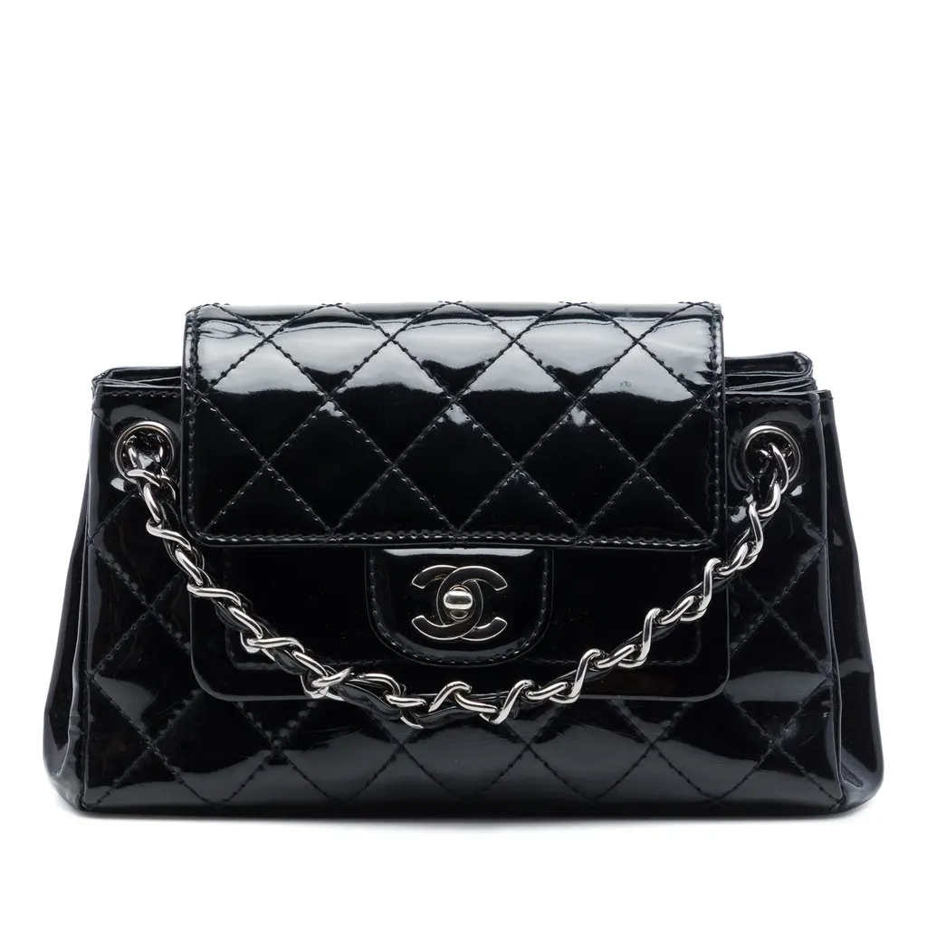 Chanel Small CC Quilted Patent Accordion Double Flap Black Leather Good - Front View