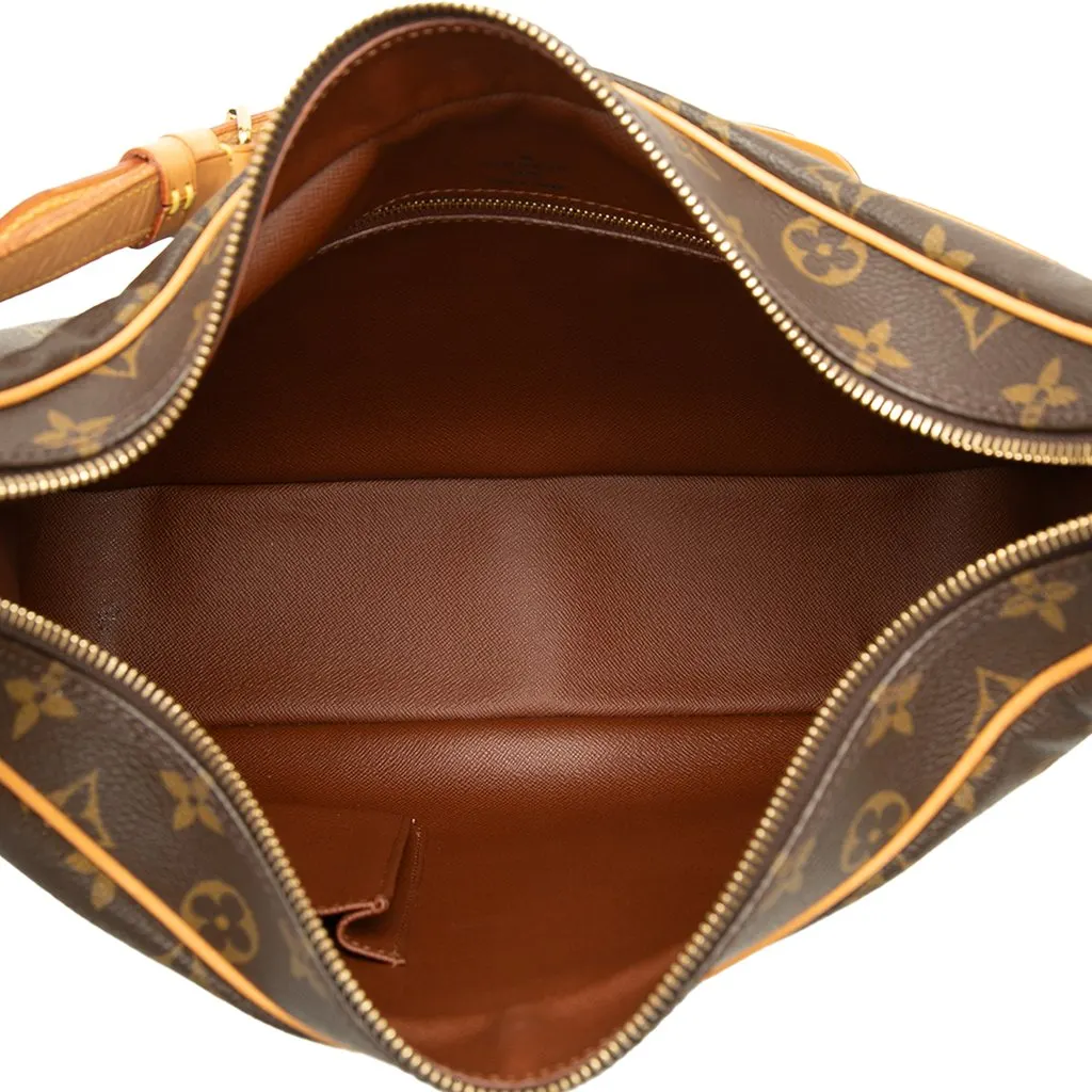 Louis Vuitton Monogram Boulogne 35 Brown Canvas Very good - Model View