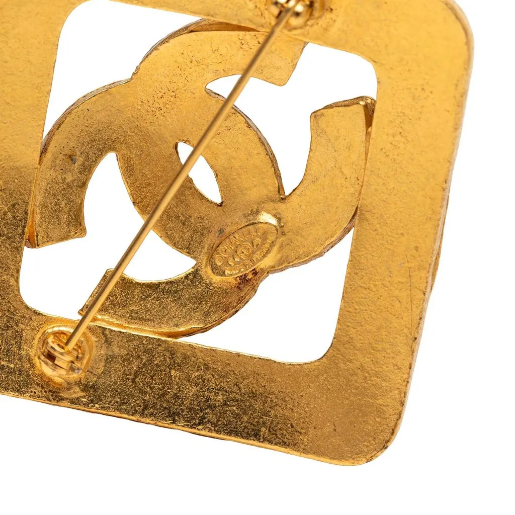 Chanel CC Gold Plated Diamond Brooch Gold Metal Very good - Inside View