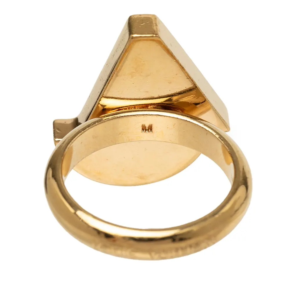 Louis Vuitton Gold Plated and Resin Love Boat Cocktail Ring Gold Metal Very good - Model View