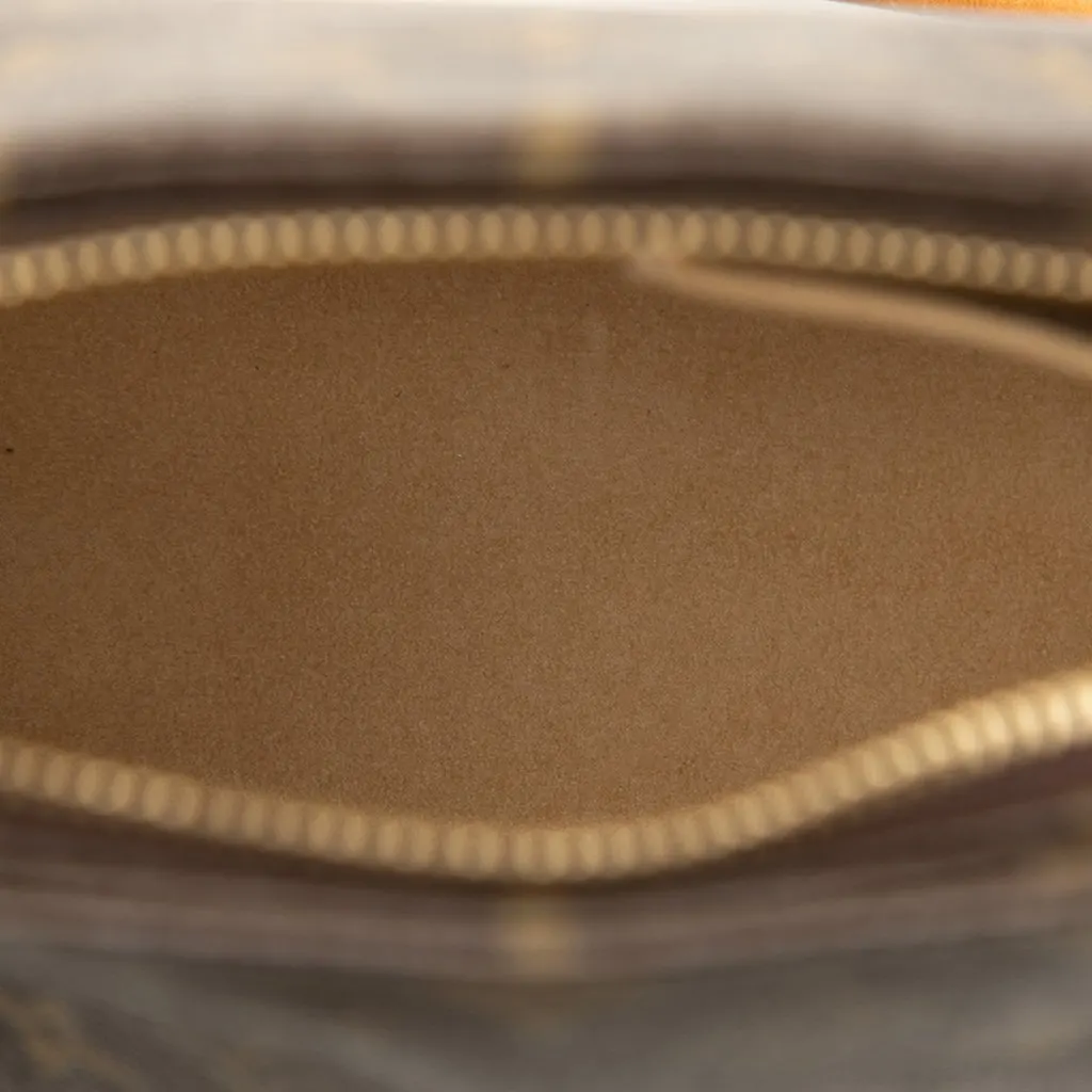 Louis Vuitton Monogram Looping MM Brown Very good - Model View