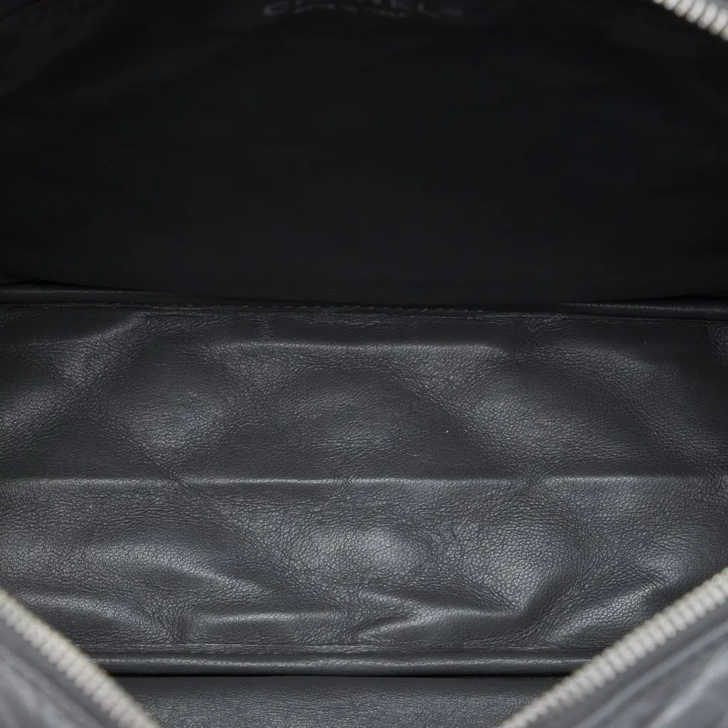 Chanel Large Quilted Calfskin Reissue 2.55 Camera Bag MultiColor Leather Very good - Model View