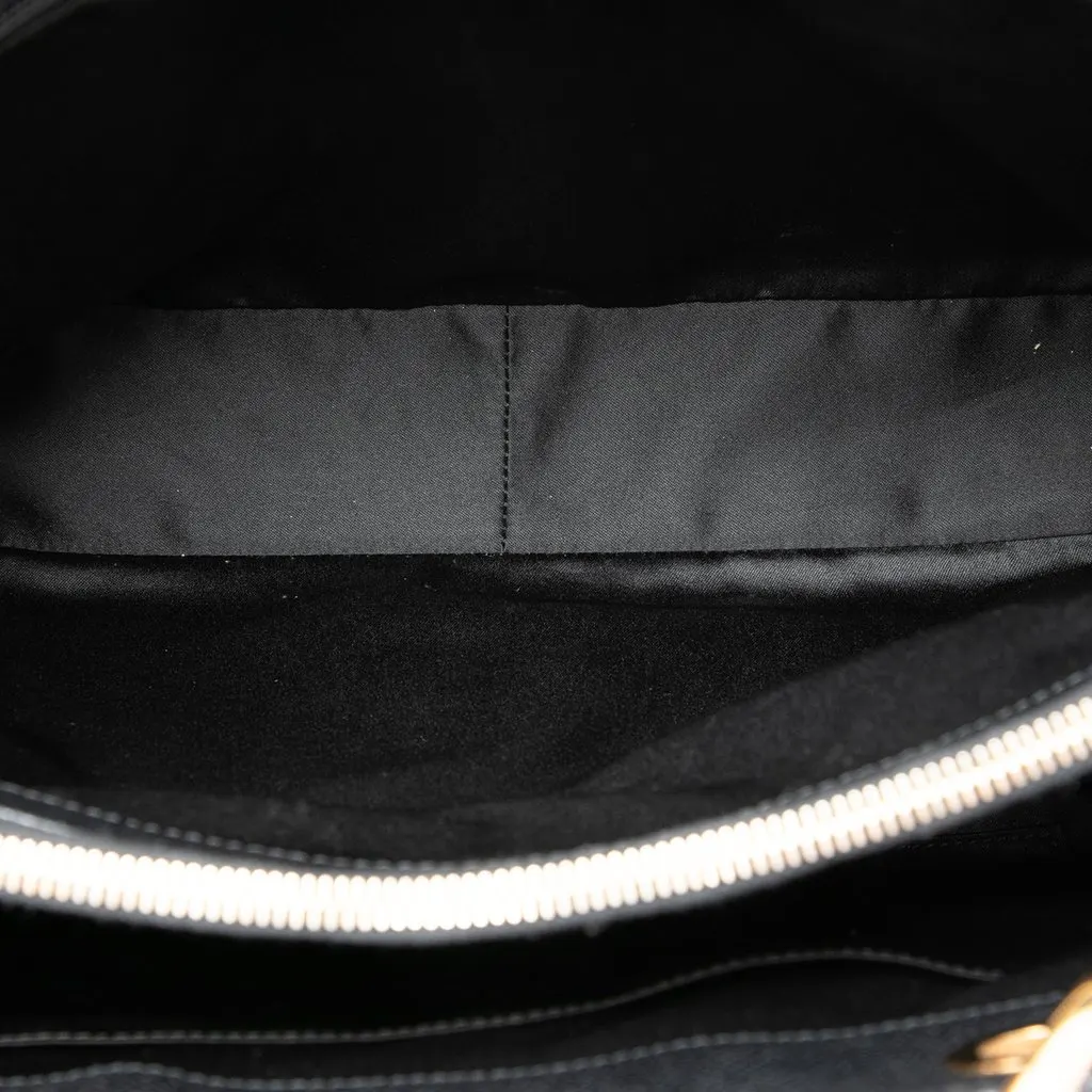 Chanel Caviar Grand Shopping Tote Black Leather Very good - Model View