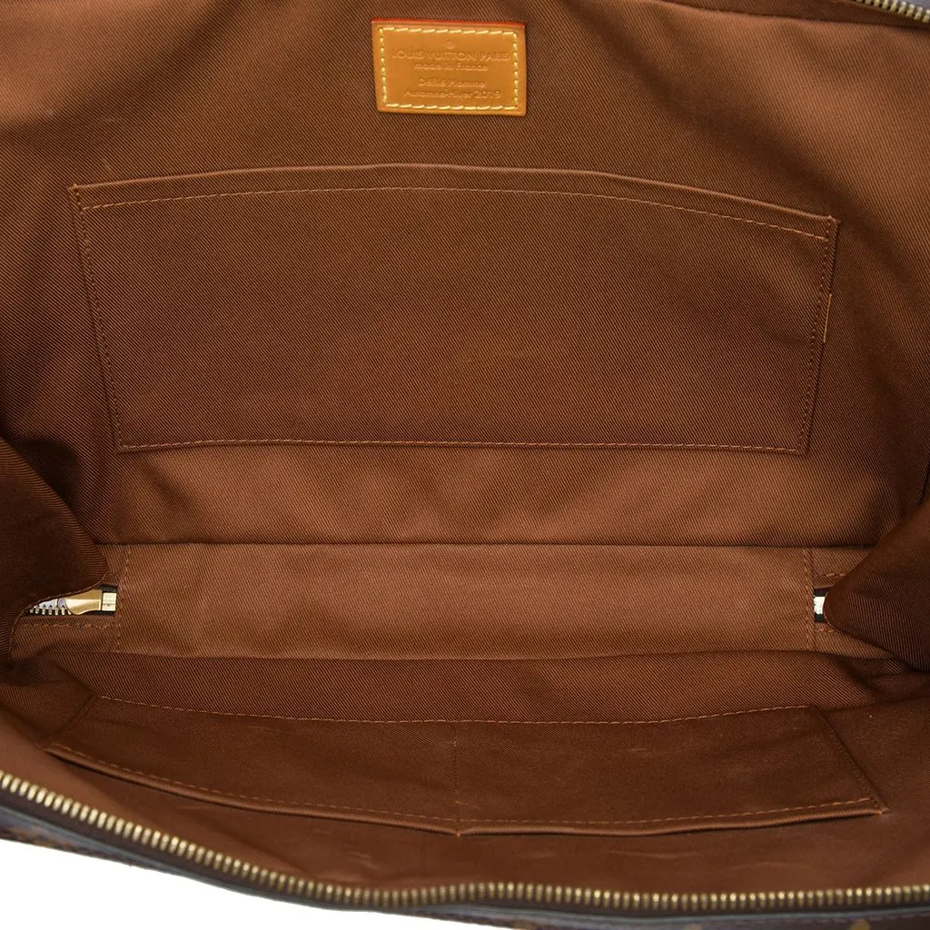 Louis Vuitton Monogram Soft Trunk Messenger MM Brown Canvas Good - Model View