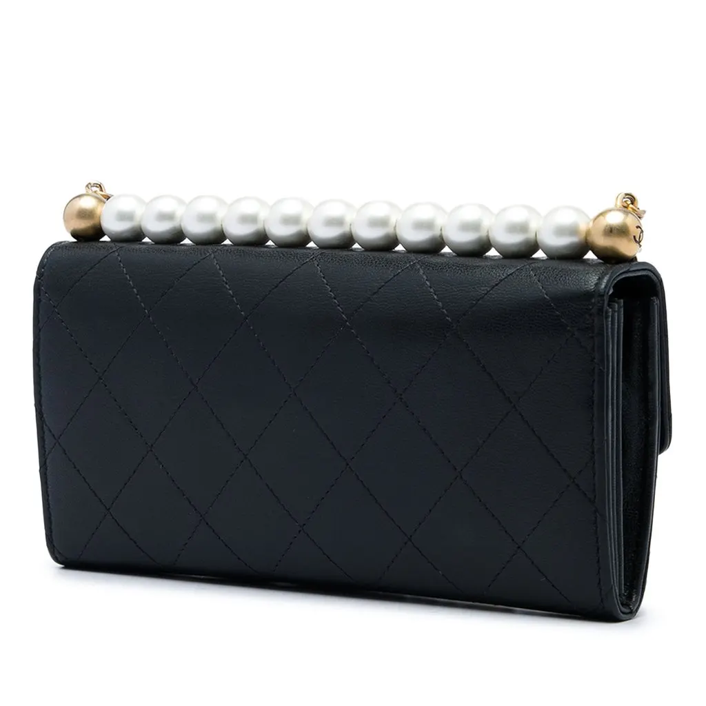 Chanel Quilted Goatskin Chic Pearls Clutch with Chain Black Leather Very good - Back View