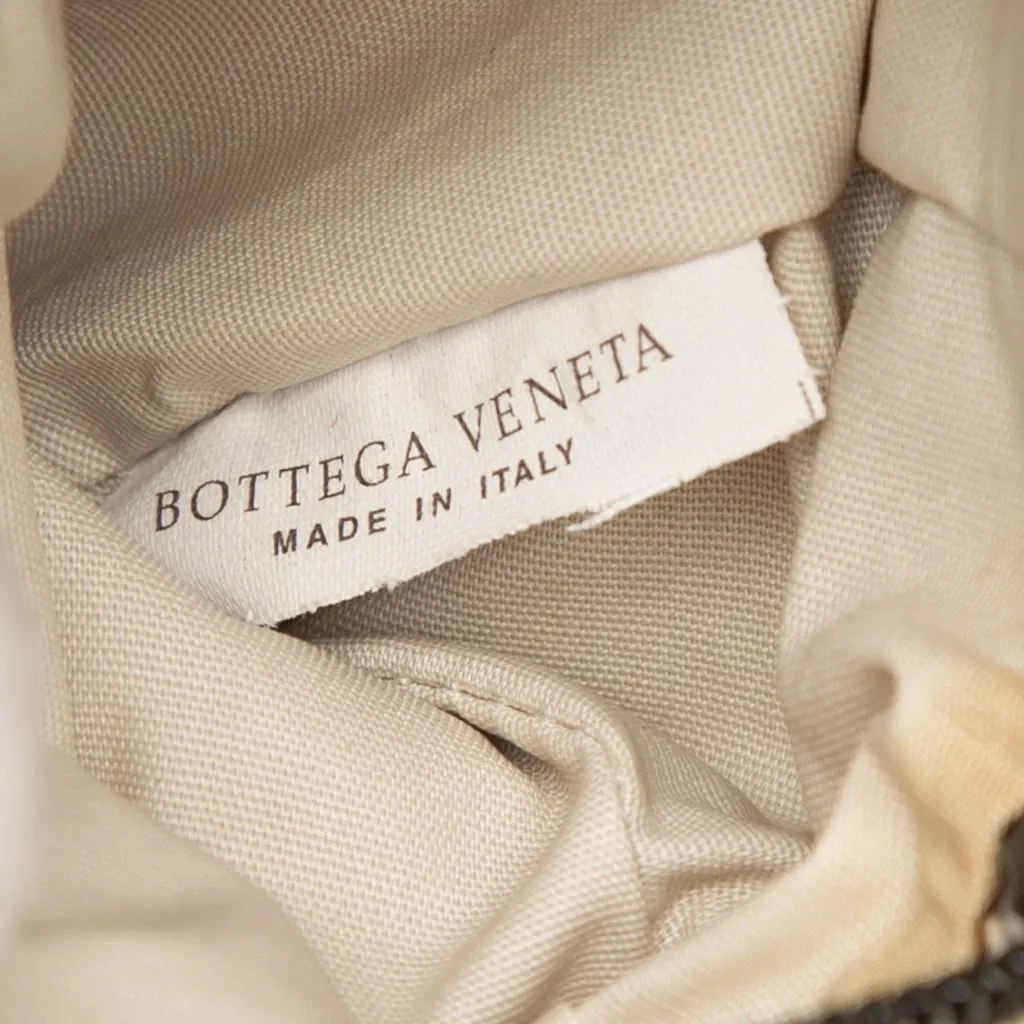 Bottega Veneta Perforated Calfskin Leggero Crossbody White Leather Very good - Box View