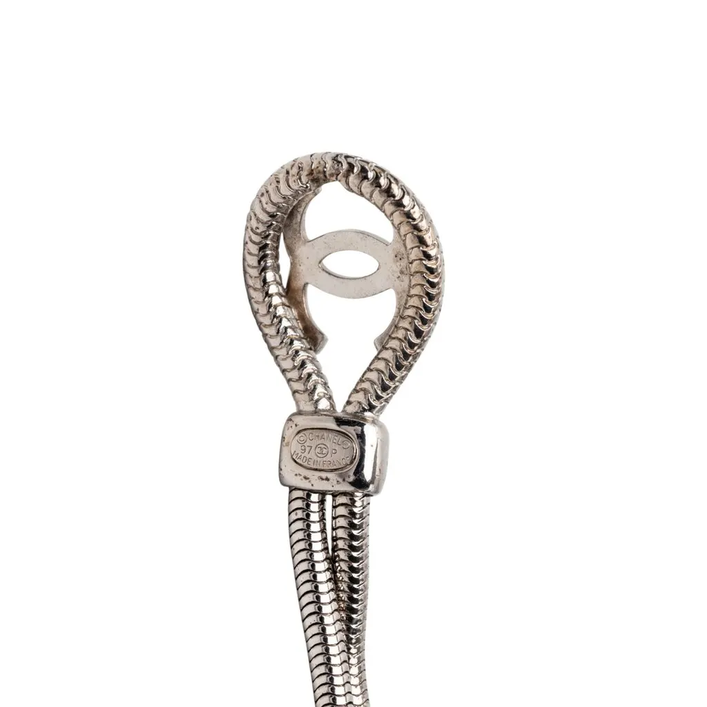 Chanel CC Brass Double Snake Chain Knot Necklace Silver Metal Very good - Model View