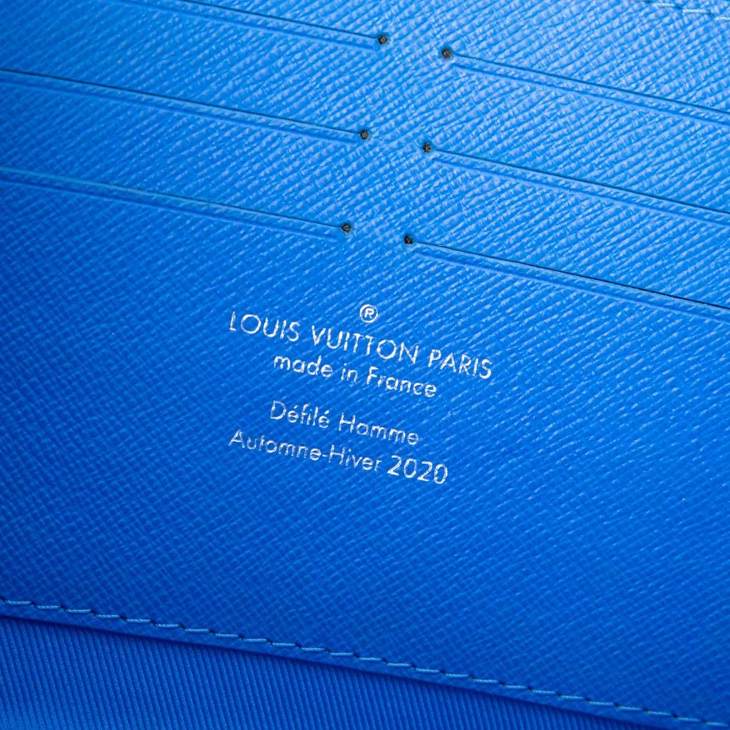 Louis Vuitton Monogram Clouds Trunk Crossbody Blue Canvas Very good - Box View