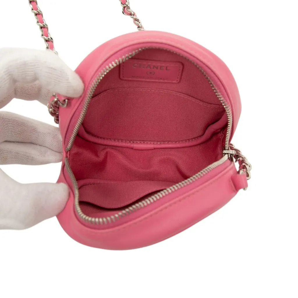 Chanel CC Quilted Lambskin Round Clutch With Chain Pink Leather Very good - Model View