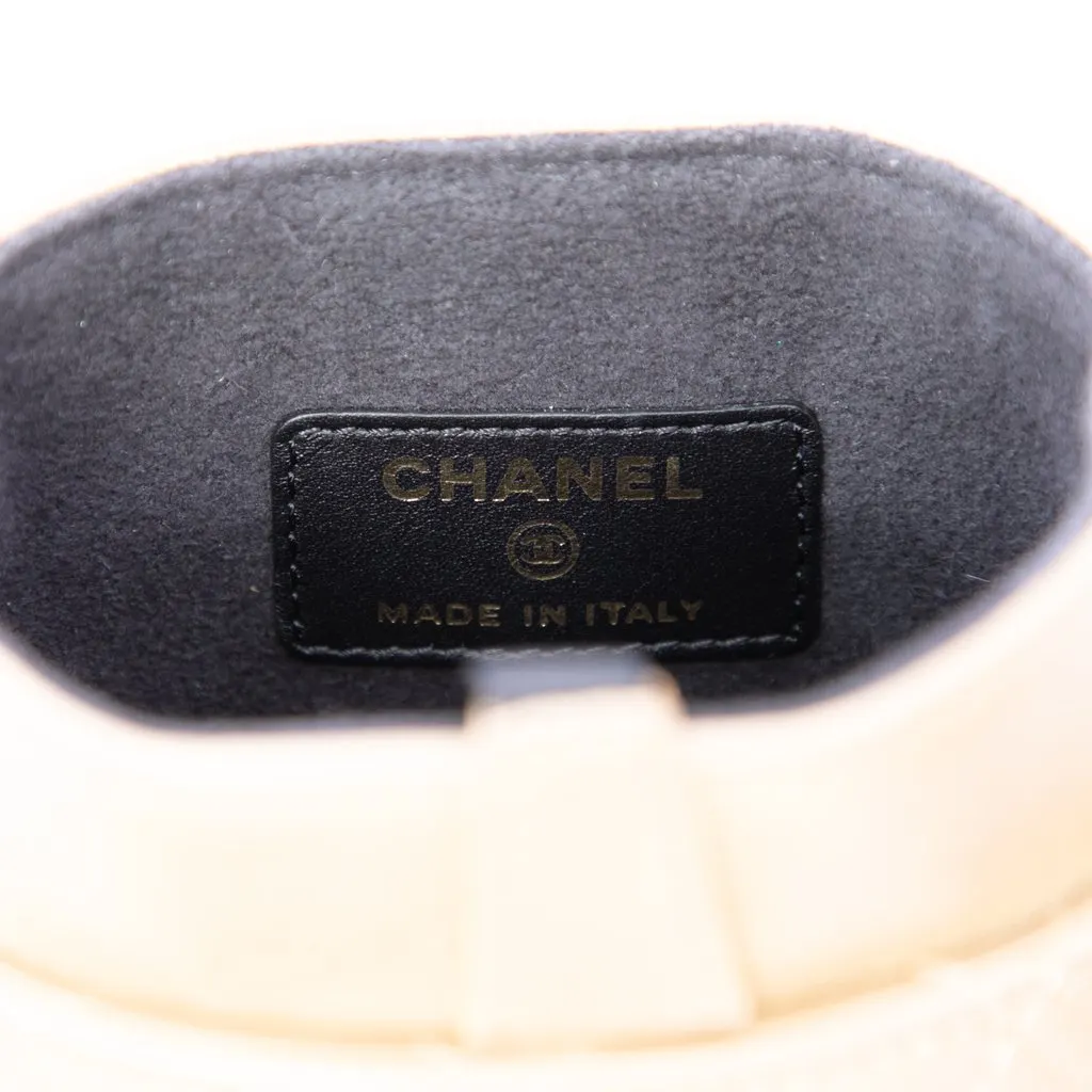 Chanel CC Quilted and Studded Metallic Lambskin Chain Around Phone Holder Gold Leather Very good - Box View