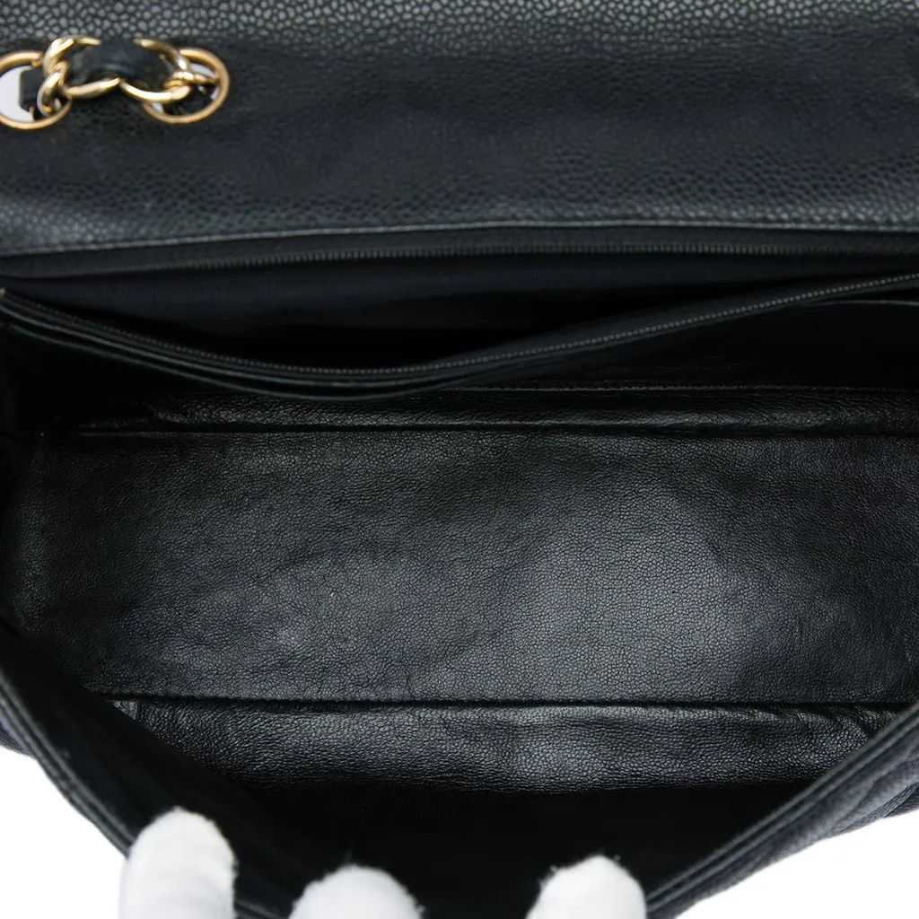 Chanel Jumbo Classic Caviar Single Flap Black Leather Very good - Model View