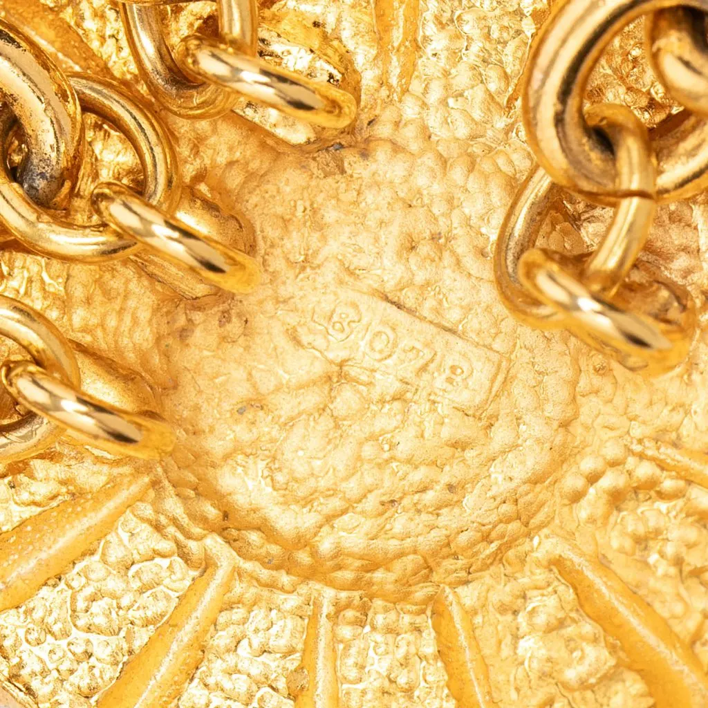 Chanel CC Gold Plated Sun Medallion Triple Chain Belt Gold Metal Very good - Inside View