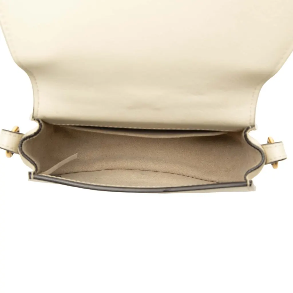 Chloé Small Leather Nile Bracelet Satchel White Leather Good - Model View