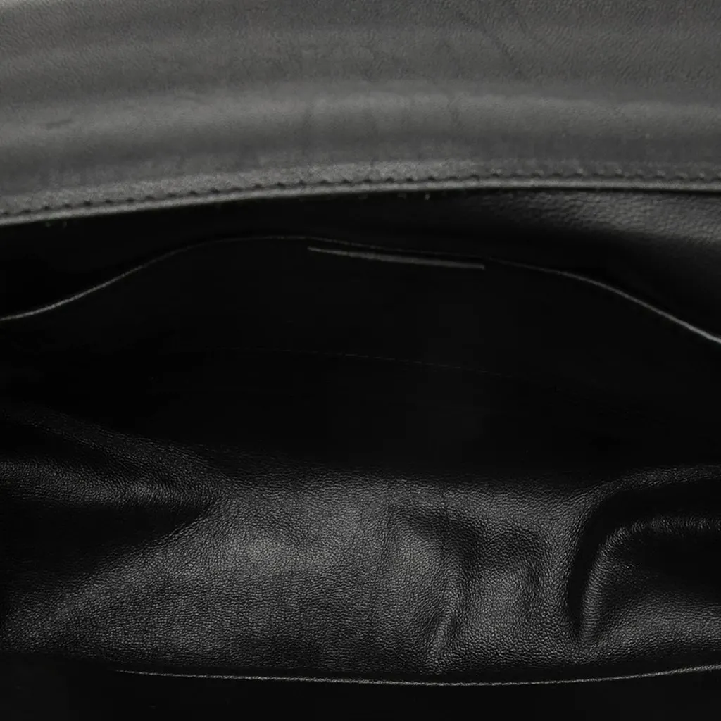 Chloé Medium Leather Elsie Crossbody Black Leather Very good - Model View