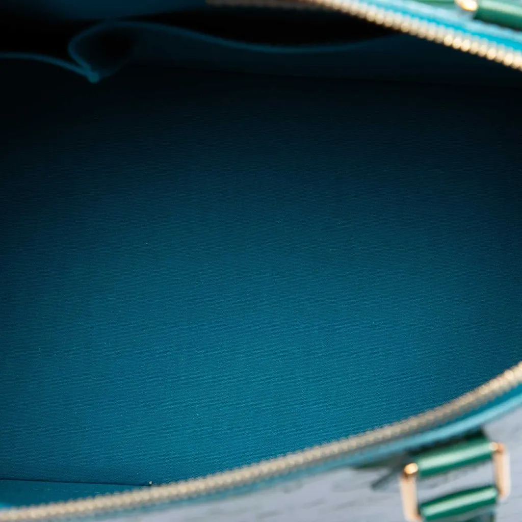 Louis Vuitton Monogram Vernis Alma PM Green Leather Very good - Model View