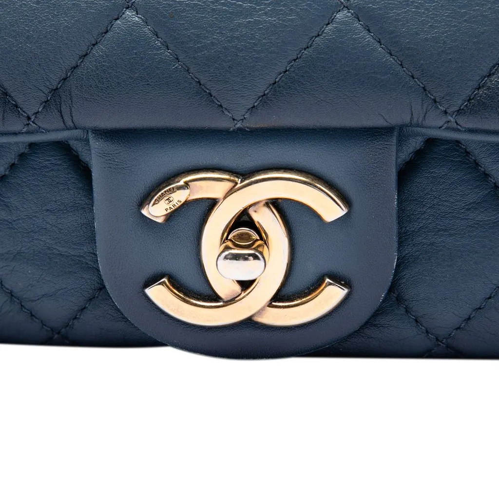 Chanel CC Quilted Calfskin Ombre Flap Blue Leather Very good - Box View