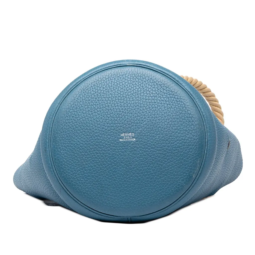 Hermès Clemence Mangeoire Bucket PM Blue Leather Very good - Inside View
