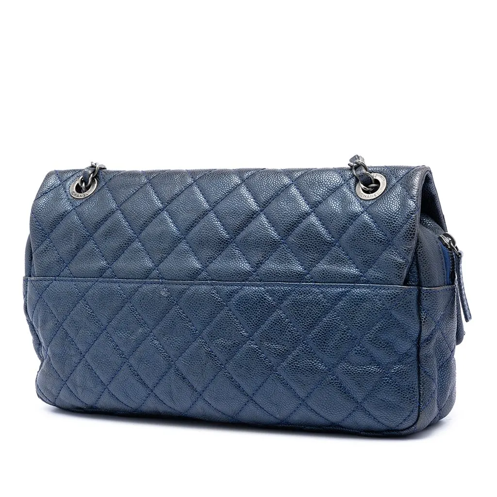 Chanel Jumbo Quilted Caviar Easy Flap Blue Leather Very good - Back View