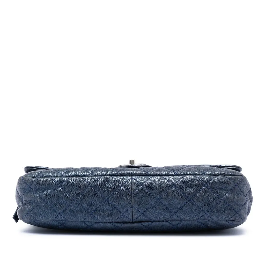 Chanel Jumbo Quilted Caviar Easy Flap Blue Leather Very good - Inside View