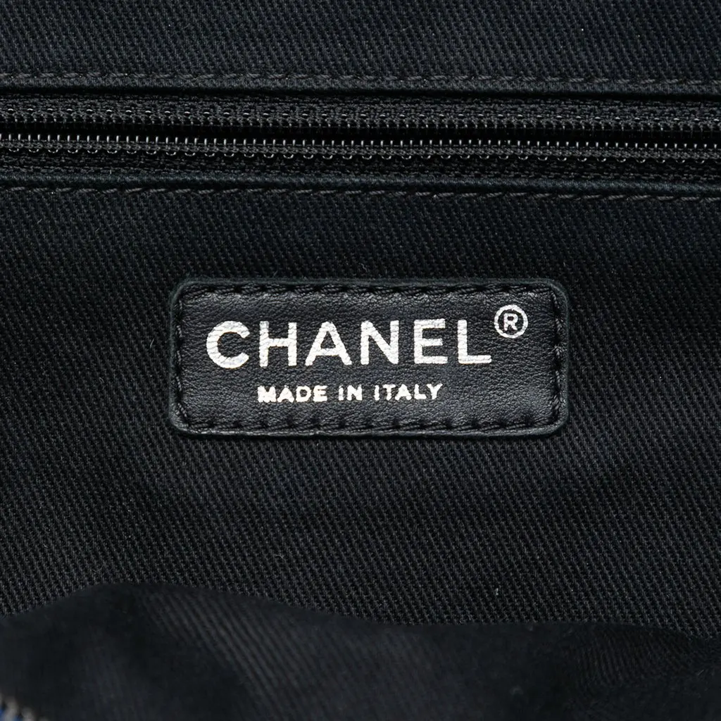 Chanel Jumbo Quilted Caviar Easy Flap Blue Leather Very good - Box View