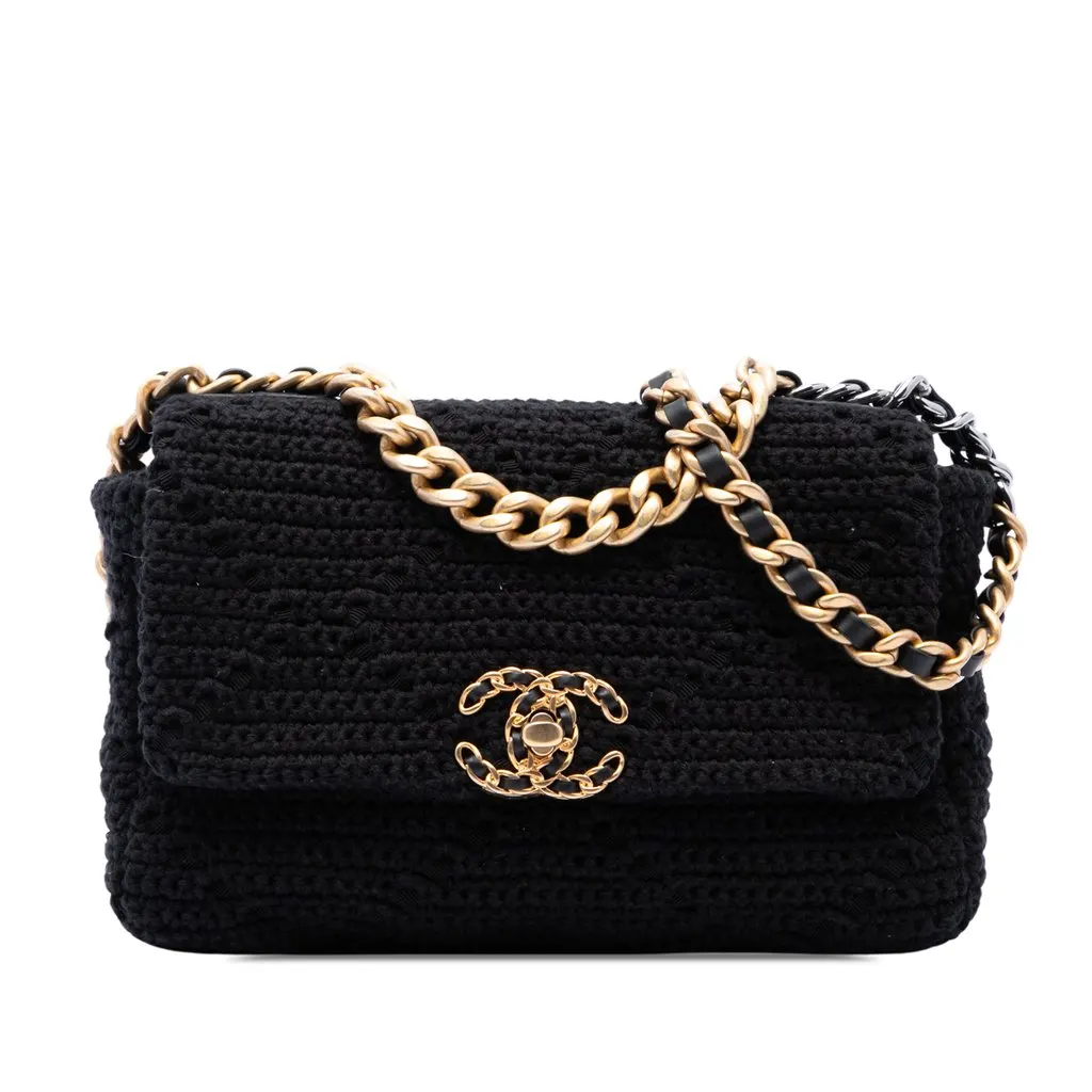 Chanel Medium Crochet 19 Flap Black Very good - Front View
