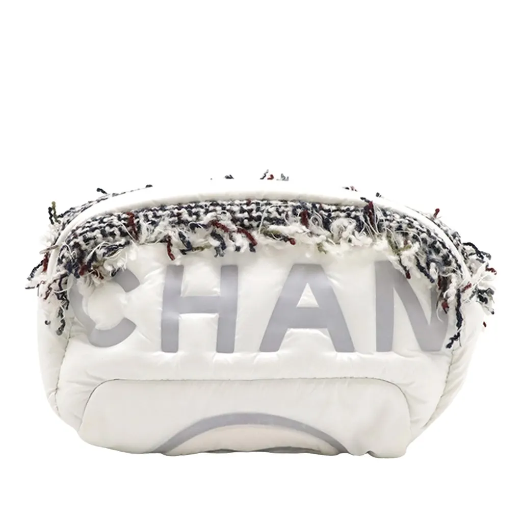 Chanel Embossed Nylon Tweed Doudoune Belt Bag White Very good - Front View