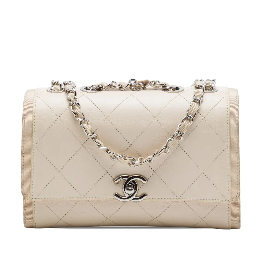 Chanel CC Quilted Crumpled Calfskin and Grosgrain Flap Brown Leather Very good - Front View