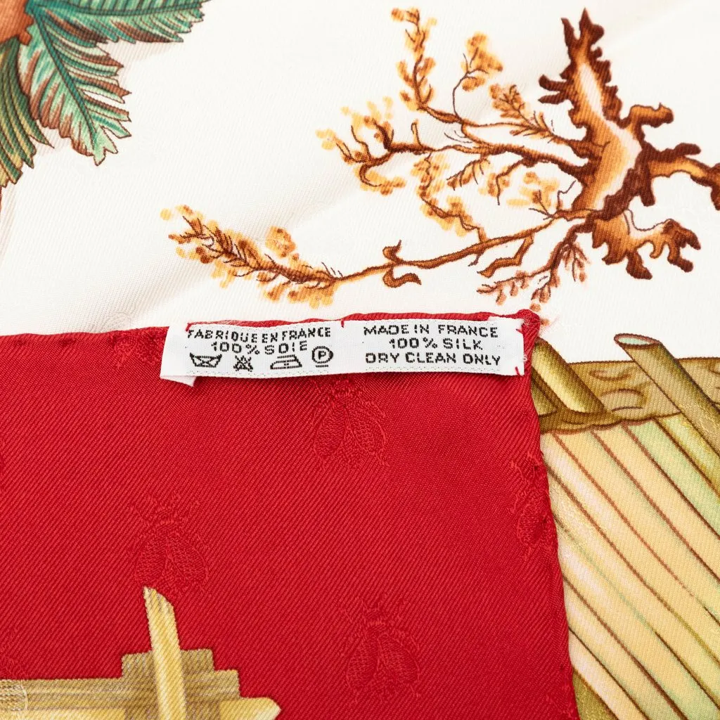 Hermès Herbier de Gavarnie Silk Scarf 90 White Very good - Model View