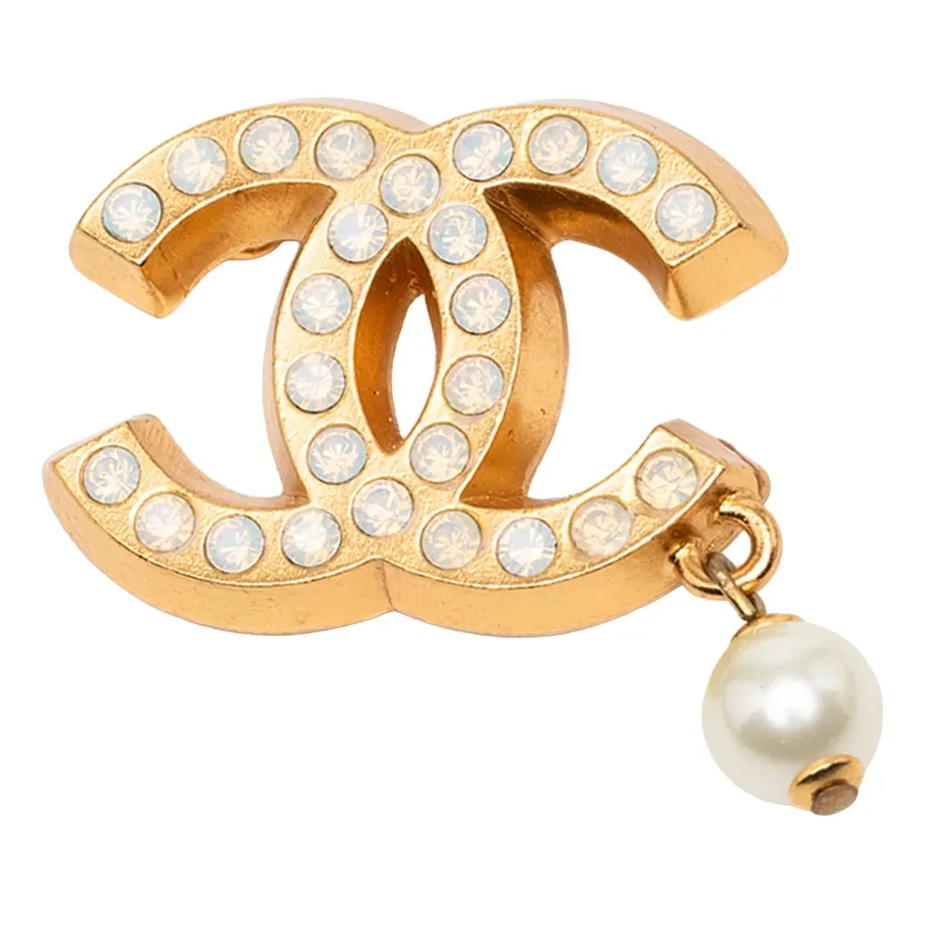 Chanel CC Gold Plated Strass and Faux Pearl Drop Brooch Gold Metal Very good - Front View