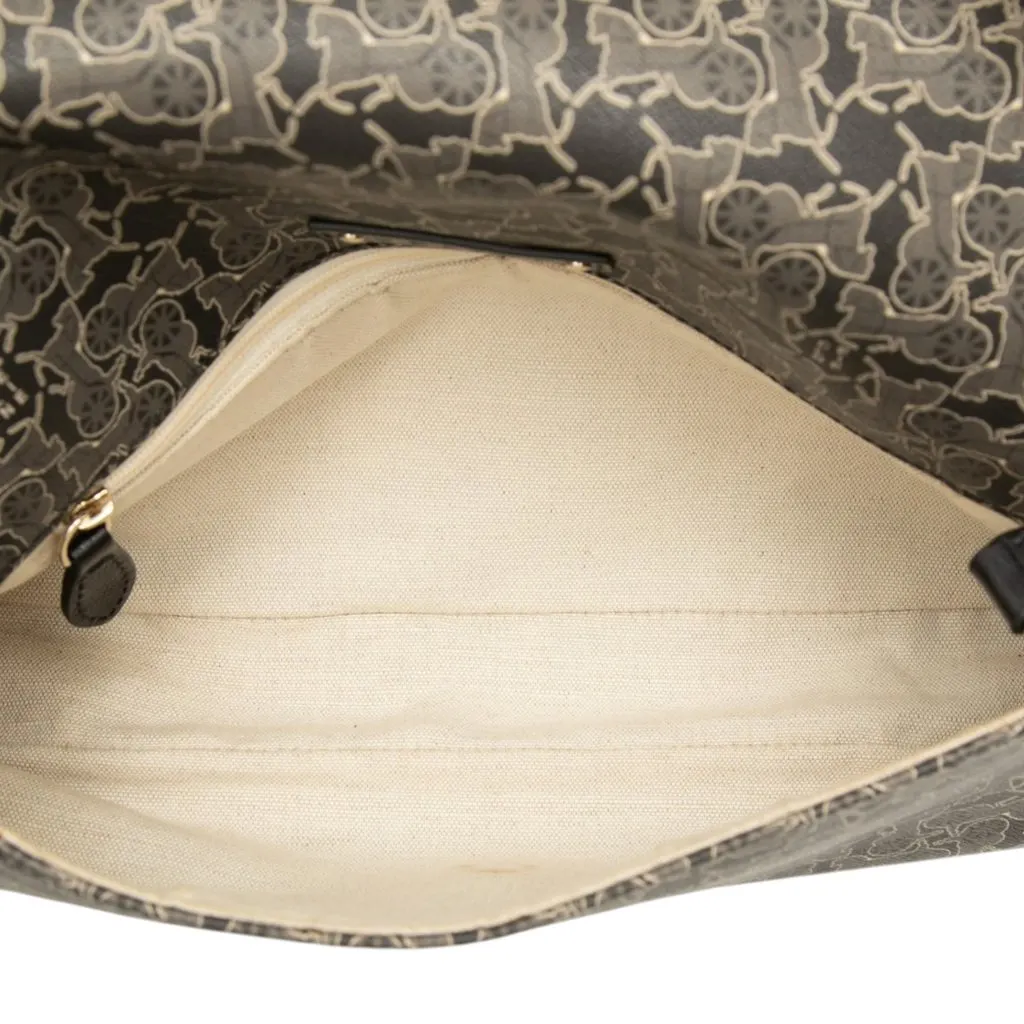Celine Horse Carriage Coated Canvas Shoulder Bag Black Very good - Model View