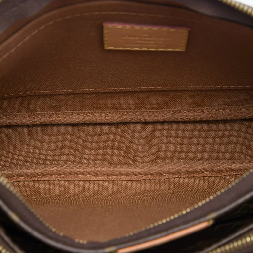 Louis Vuitton Monogram Multi Pochette Accessoires Brown Very good - Model View