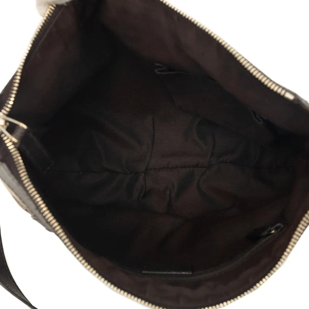 Gucci GG Crystal Abbey D Ring Crossbody Beige Very good - Model View