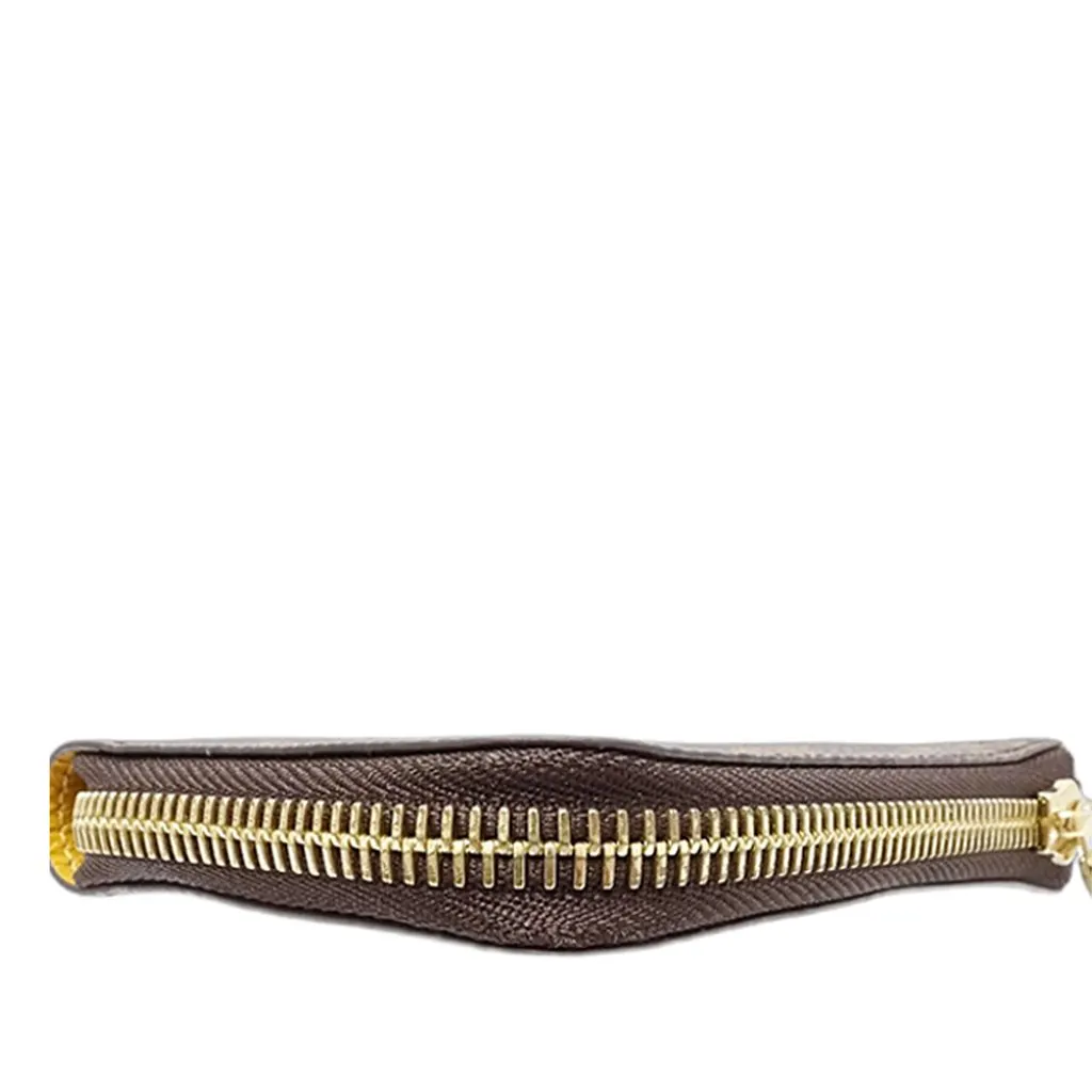 Louis Vuitton Monogram Noah Compact Wallet Brown Very good - Model View