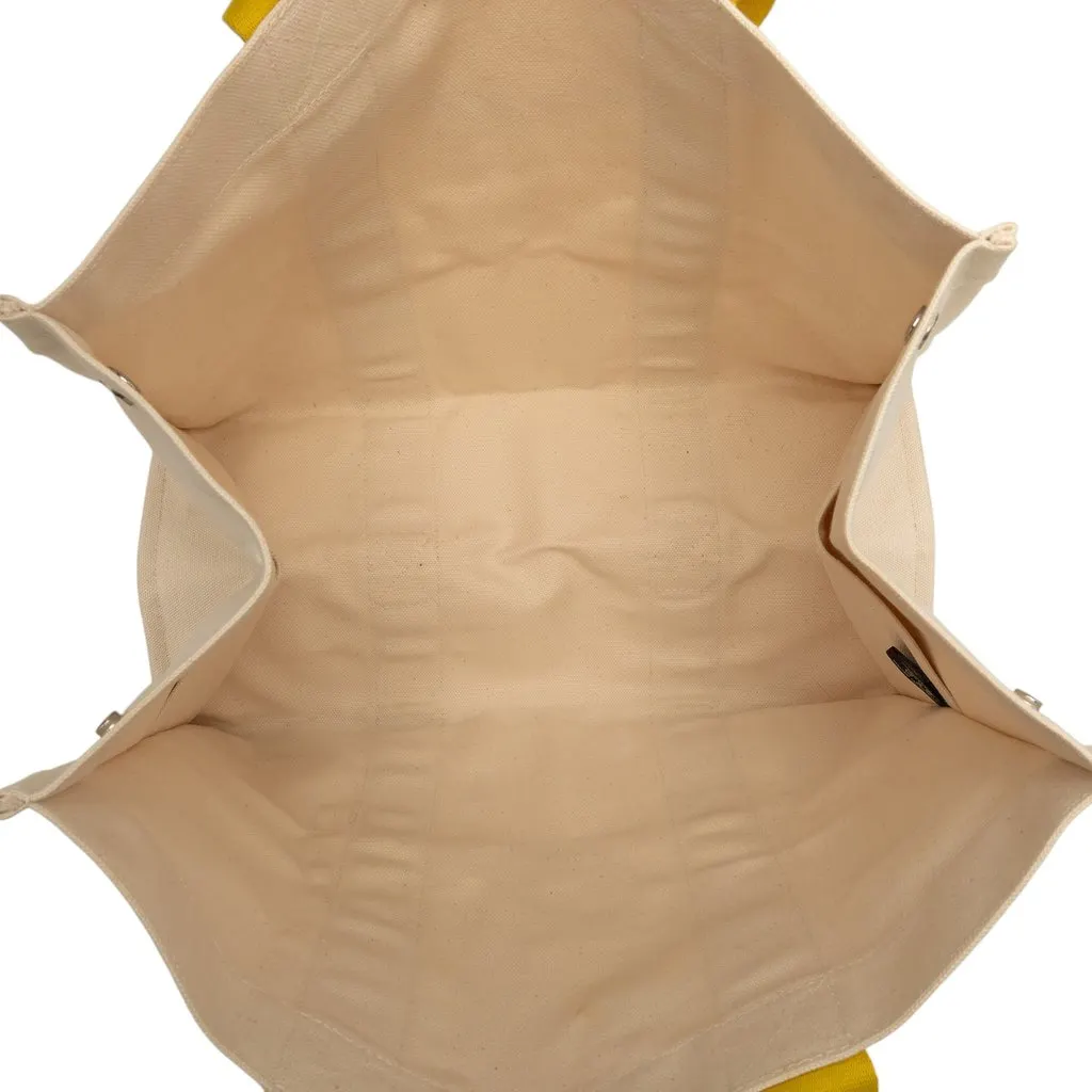 Hermès Toile Bora Bora Tote GM Beige Very good - Model View