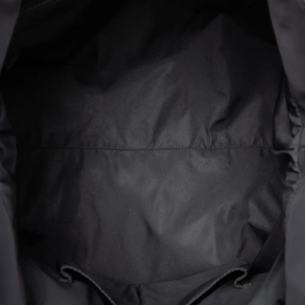 Gucci GG Nylon Satchel Black Very good - Model View