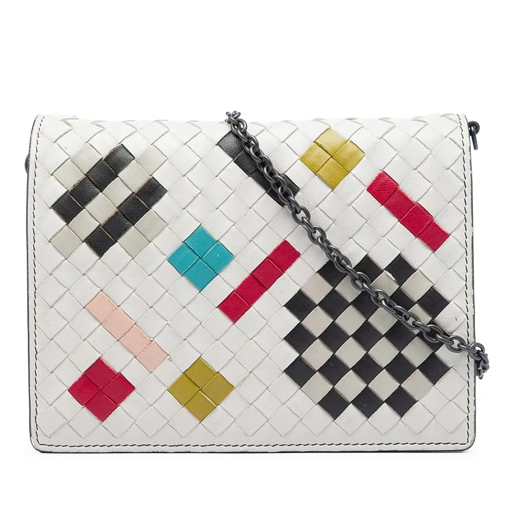 Bottega Veneta Nappa Intrecciato Abstract Wallet On Chain White Leather Very good - Front View