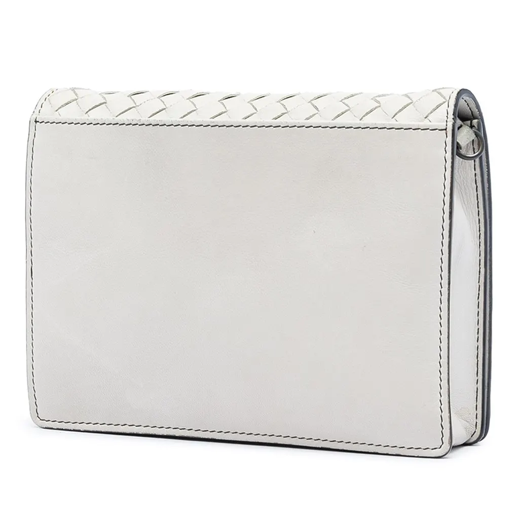 Bottega Veneta Nappa Intrecciato Abstract Wallet On Chain White Leather Very good - Back View
