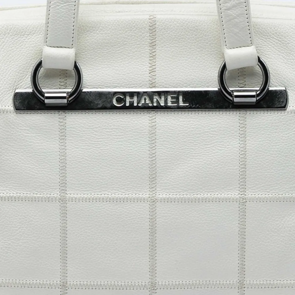Chanel Chocolate Bar Caviar LAX Bowler Bag White Leather Very good - Box View
