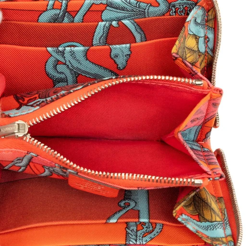 Hermès Epsom Silk In Compact Wallet Orange Leather Very good - Model View