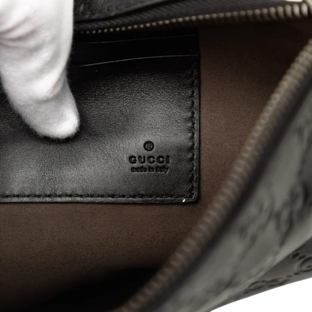 Gucci Guccissima Clutch Black Leather Very good - Box View
