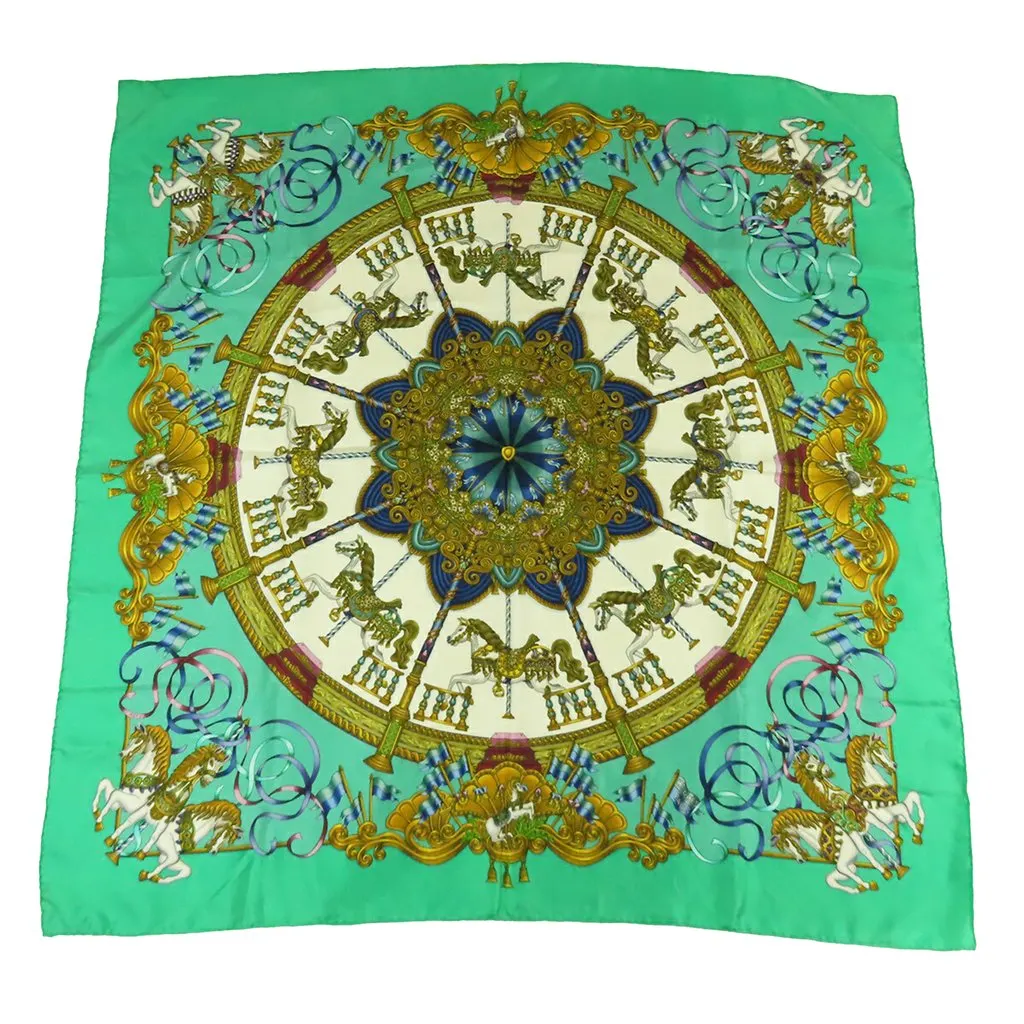 Hermès Luna Park Silk Scarf 90 Green Very good - Front View