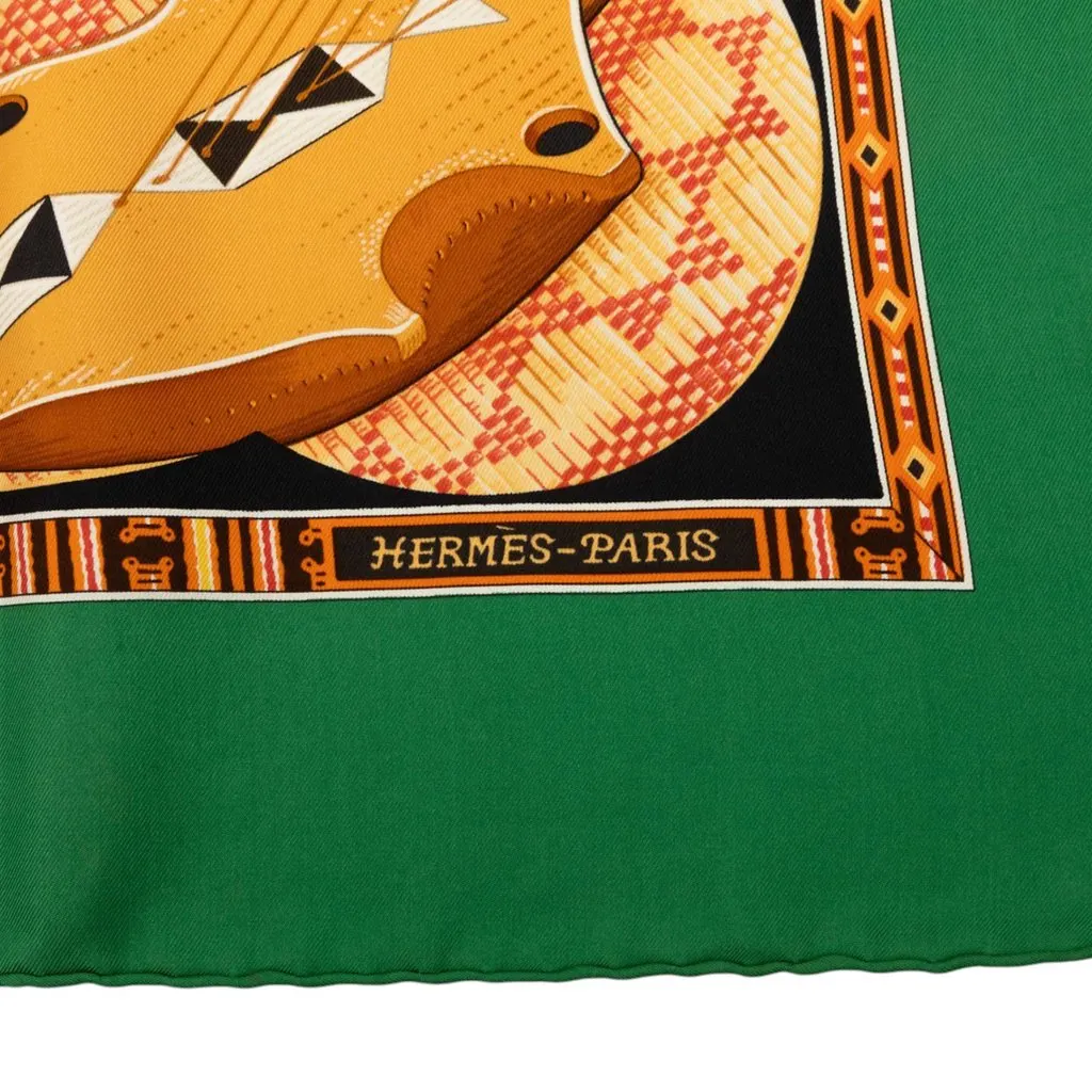 Hermès Au Son Du Tam Tam Silk Scarf 90 Green Silk Never worn - Inside View