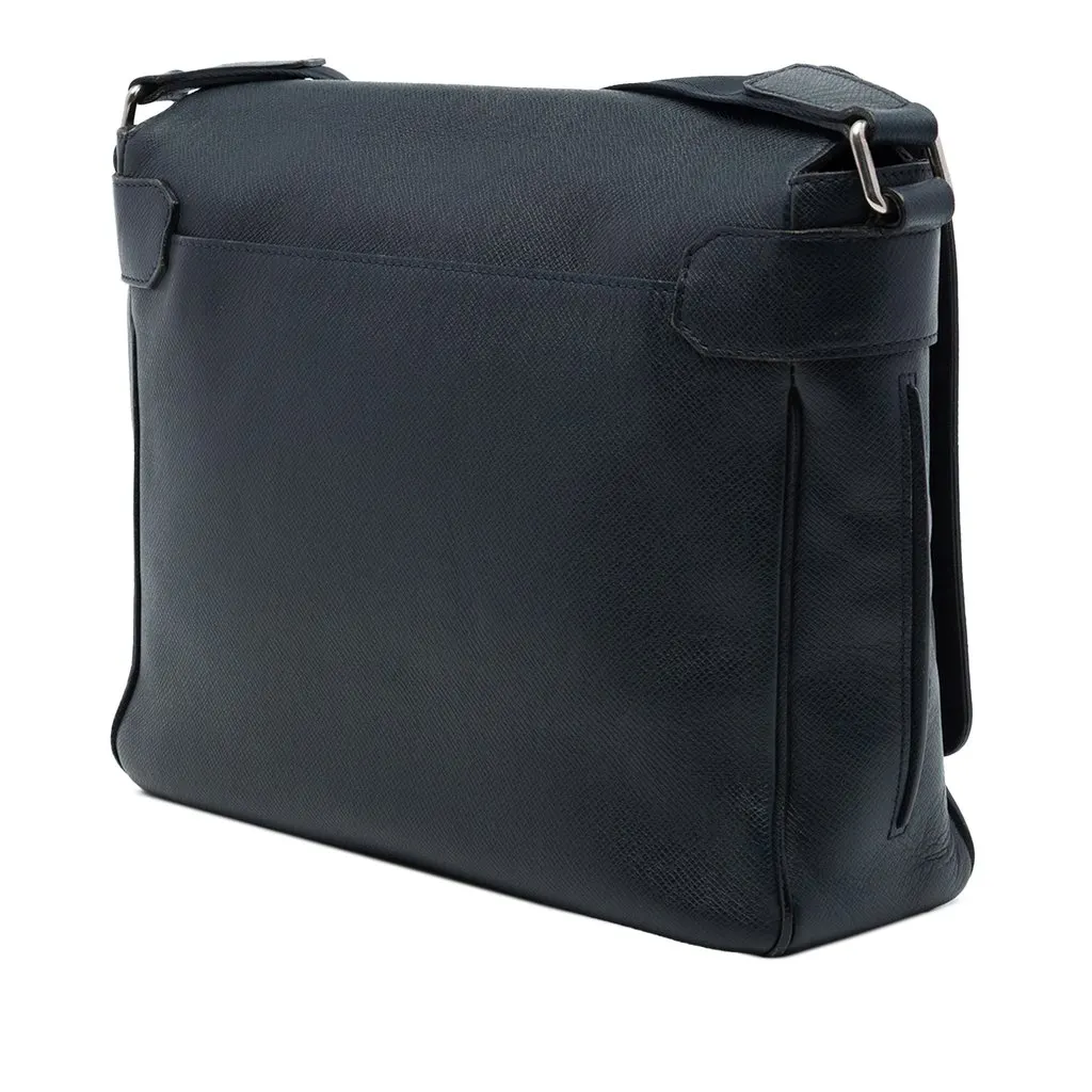 Louis Vuitton Taiga Roman MM Blue Leather Good - Back View