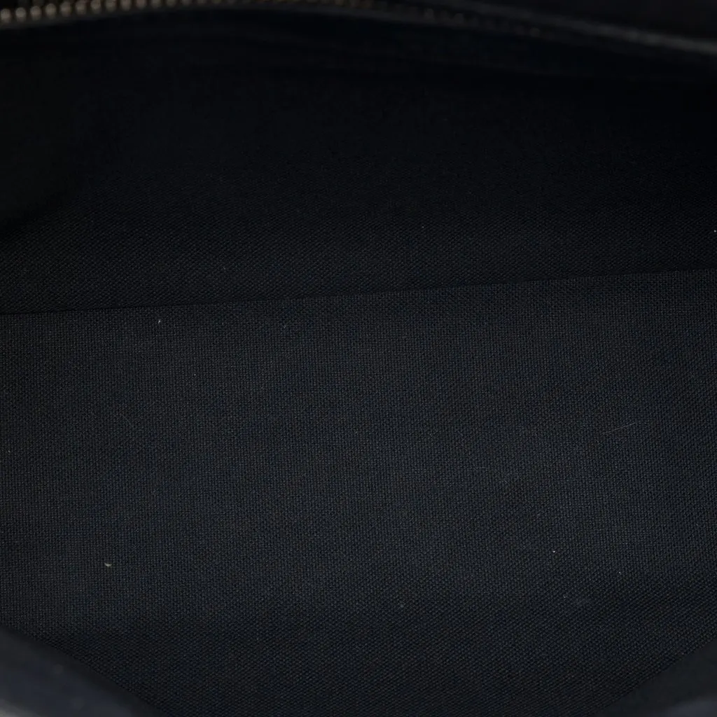 Louis Vuitton Taiga Roman MM Blue Leather Good - Model View