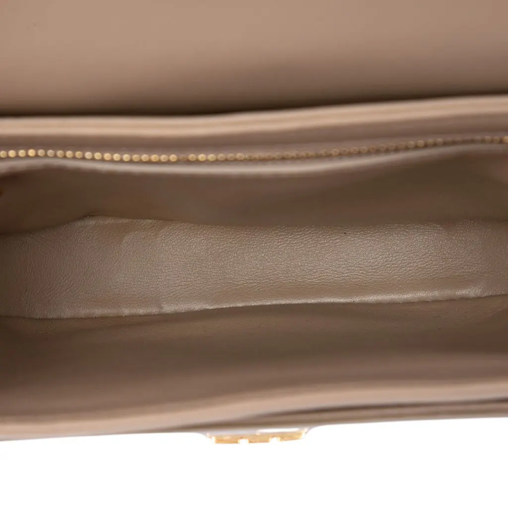 Celine Teen Shiny Calfskin Triomphe Besace Clea Crossbody Beige Leather Very good - Model View